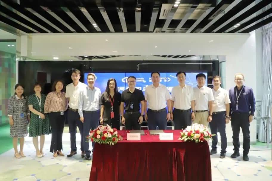 bti必一体育b-sports与中汽创智签订战略合作框架协议 集中优势有助于汽车智能化开展